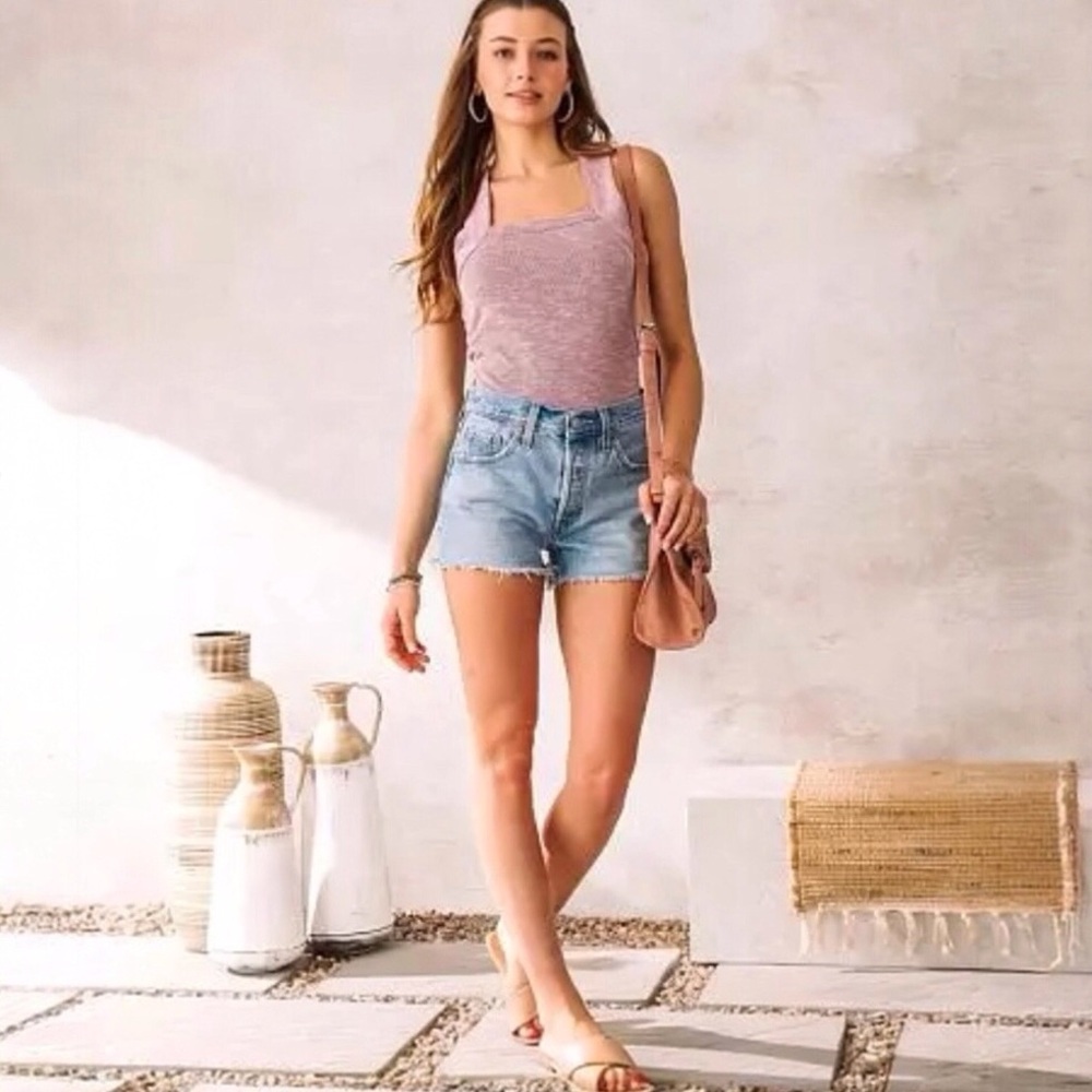 Levi’s 501 W28 (US 6/7) Denim Womens Shorts Irregular High Rise Luxor 56327-0113 - Picture 13 of 13